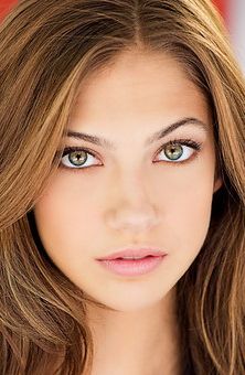 Миа Серафино