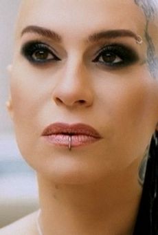 Наргиз Закирова