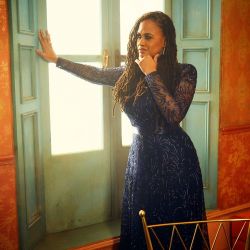 Фото №1 Ава ДюВерней