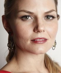 Фото №1 Дженнифер Моррисон