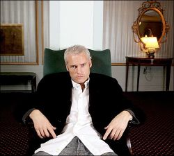 Фото №2 Мартин МакДона