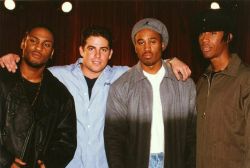 Фото №2 Бретт Рэтнер