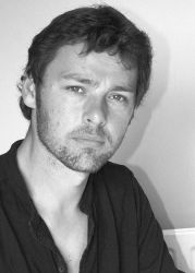 Фото №1 Майкл Дж. Бассетт