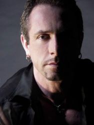 Фото №2 Клайв Баркер