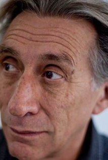 Луис Бредов