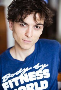 Мило Коуторн