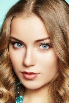 Арина Постникова