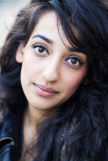 Киран Соня Савар