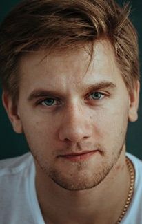 Михаил Кремер