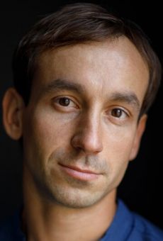 Александр Овчаренко