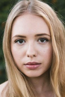 Николь Элис Нельсон