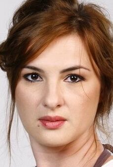 Иоана Флора